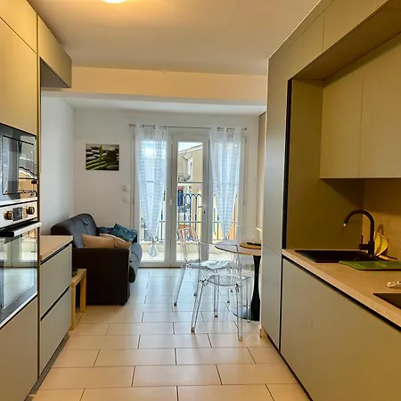 Centre Avec Piscine Et Vue Apartamento *