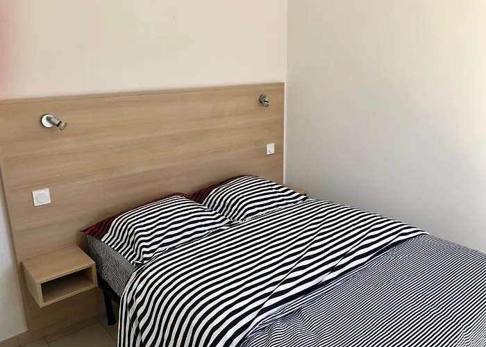 Centre Avec Piscine Et Vue Apartamento Sari-Solenzara