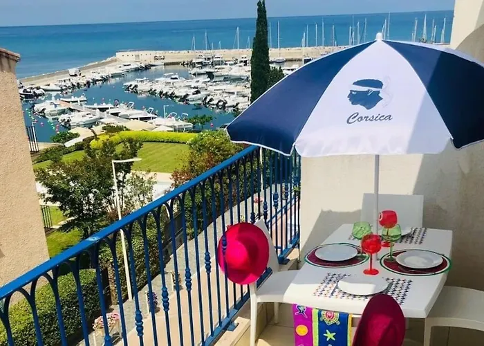 Apartmán Centre Avec Piscine Et Vue